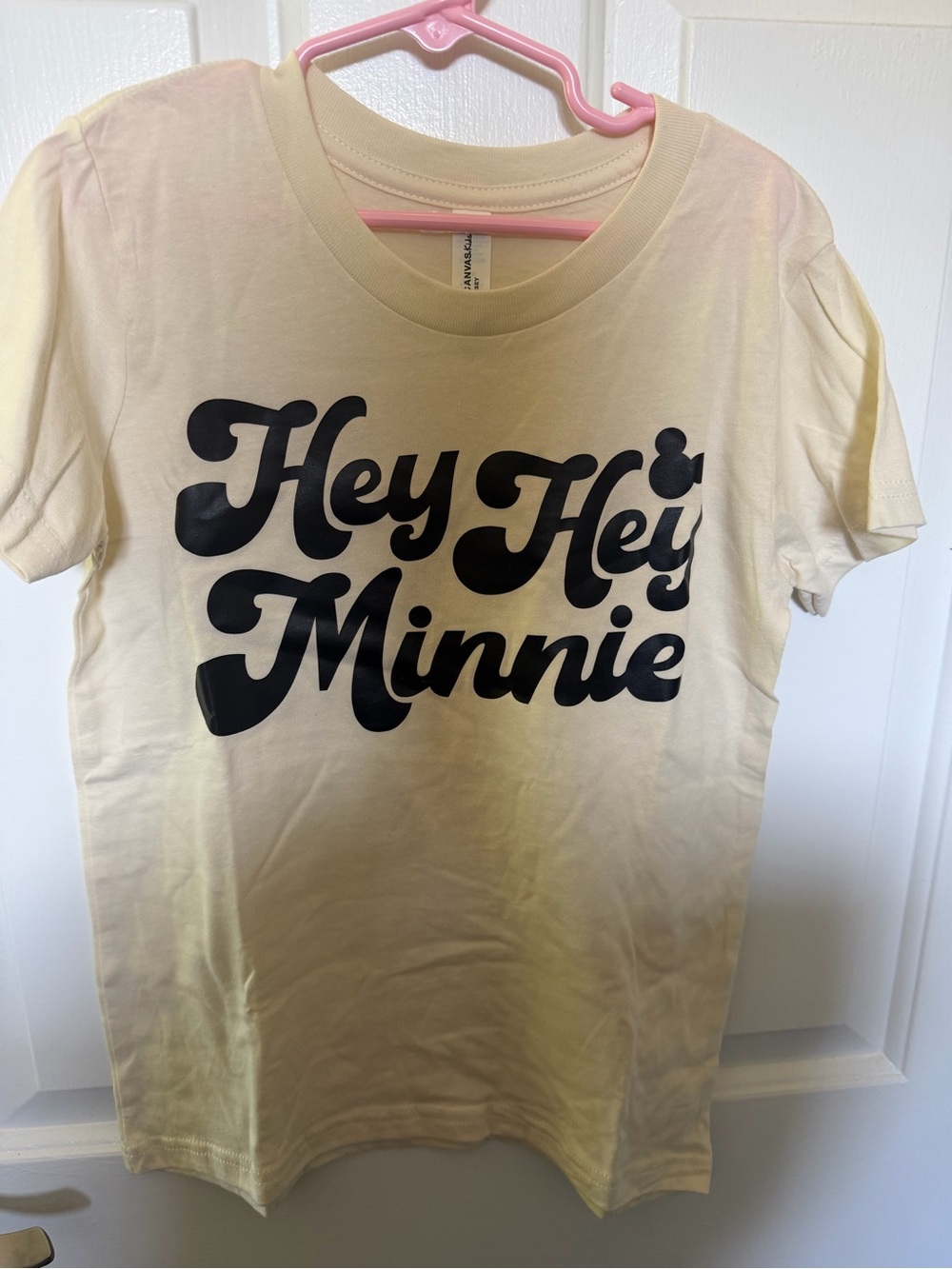 Made by Molly Hey Hey Minnie Graphic Tee - Cream with Black Print